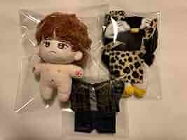 2PMジュノ　クルクルちゃん DOLL 約13cm&ペンギンスーツ&お洋服SET Amazon.co.jp: 2PM ジュノ JUNHO くるくるちゃん ぬいぐるみ